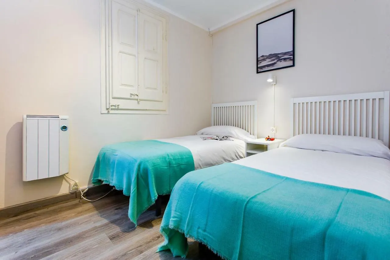 Friendly Rentals Rocafort Eixample Barcelona Spanien