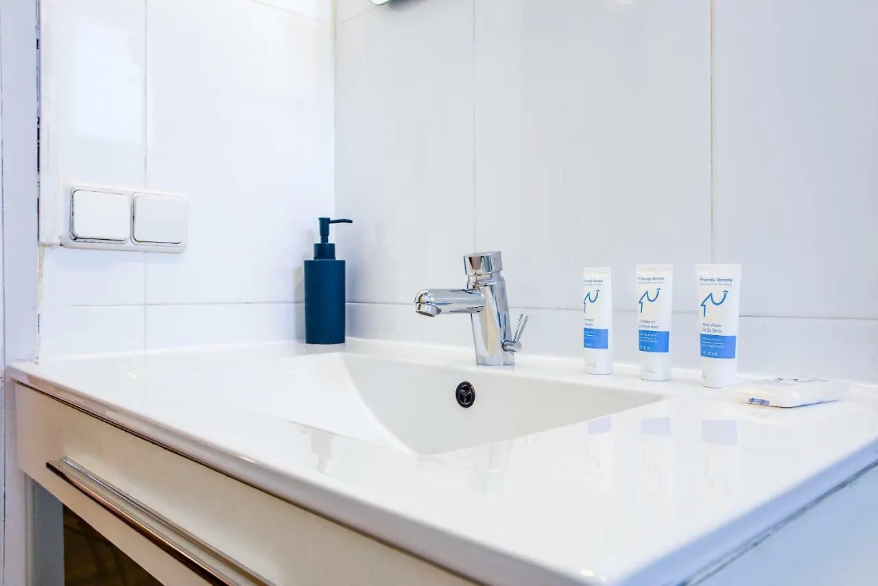 Friendly Rentals Rocafort Eixample Barcelona Apartment